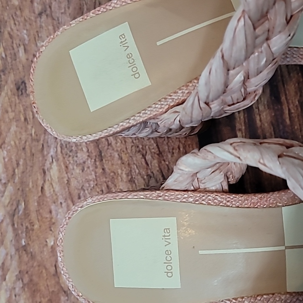 Dolce Vita Paily Raffia Heels - Picture 5 of 12